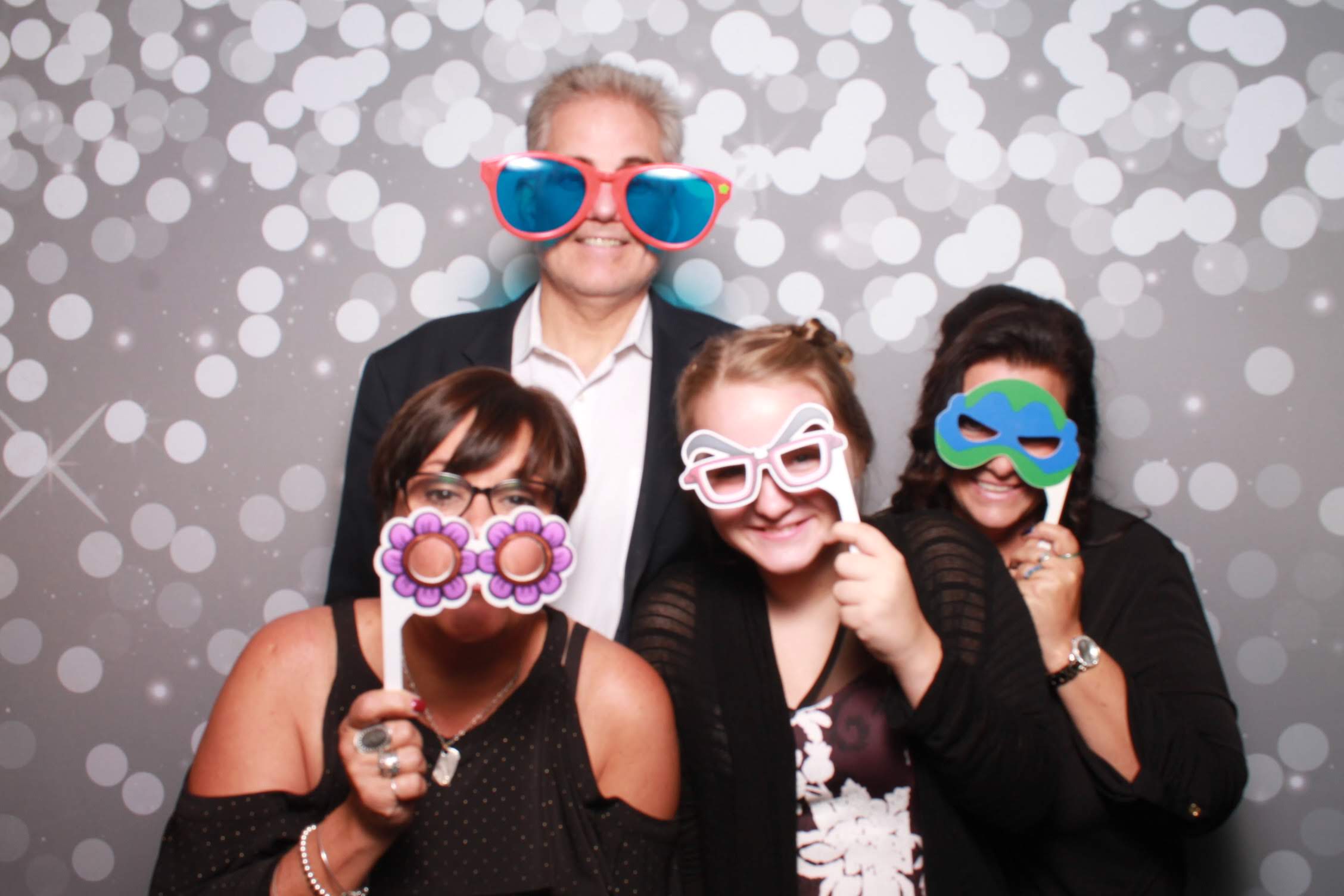 Lindsey Adams Reception at The Madison | View more photos from the event at gallery.photoboothcincy.com/u/PhotoBoothCincy/Lindsey-Adams-Reception-at-The-Madison